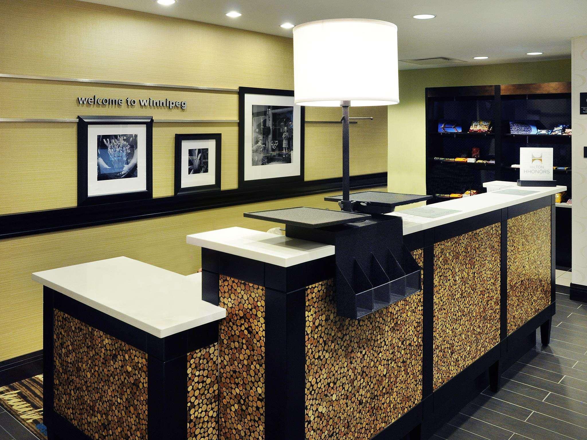 Hampton Inn By Hilton Γουίνιπεγκ Εξωτερικό φωτογραφία