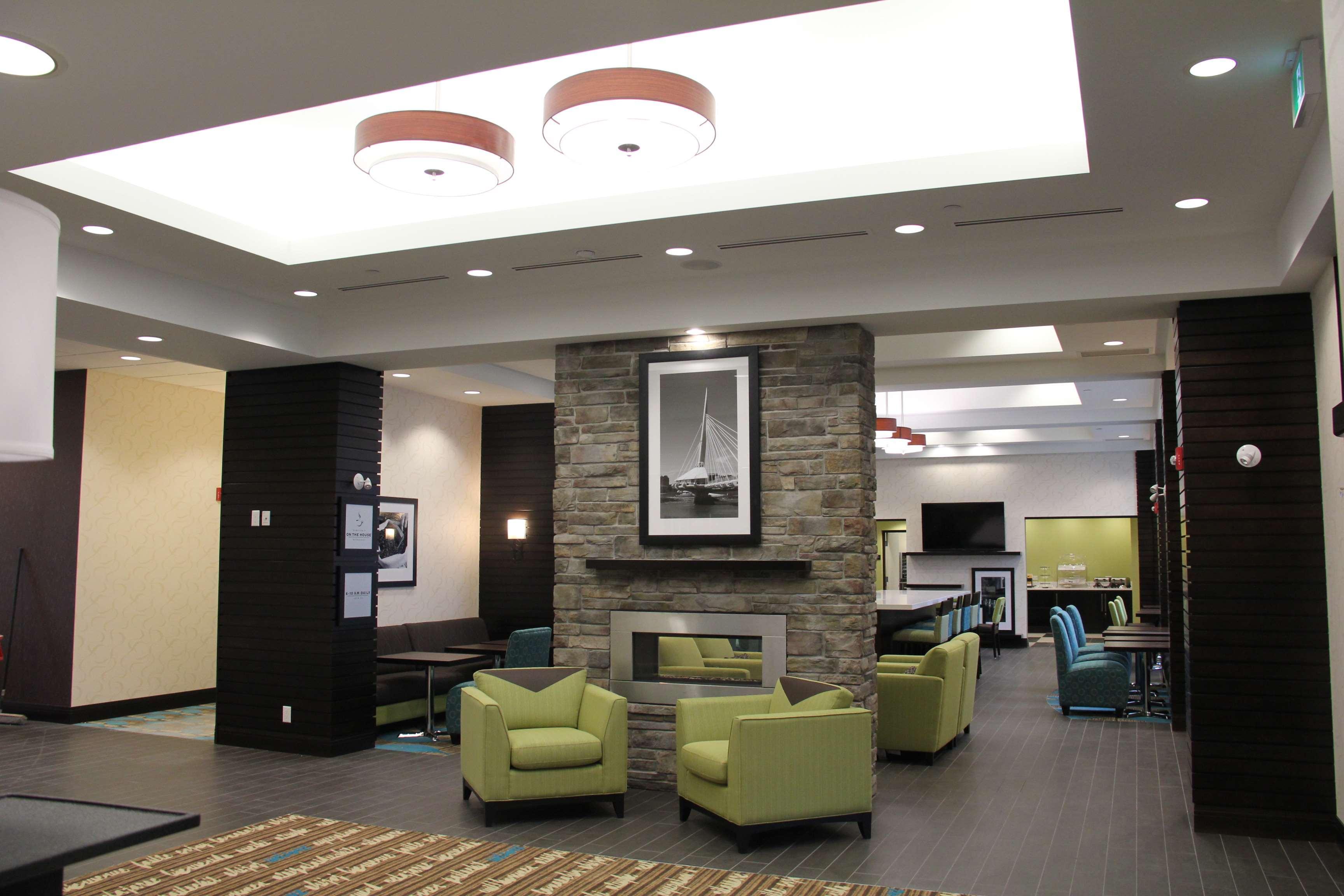 Hampton Inn By Hilton Γουίνιπεγκ Εξωτερικό φωτογραφία